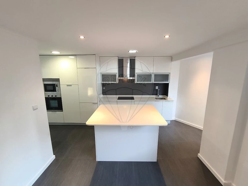 Apartamento T3 para Venda em Avenidas Novas Foto 13