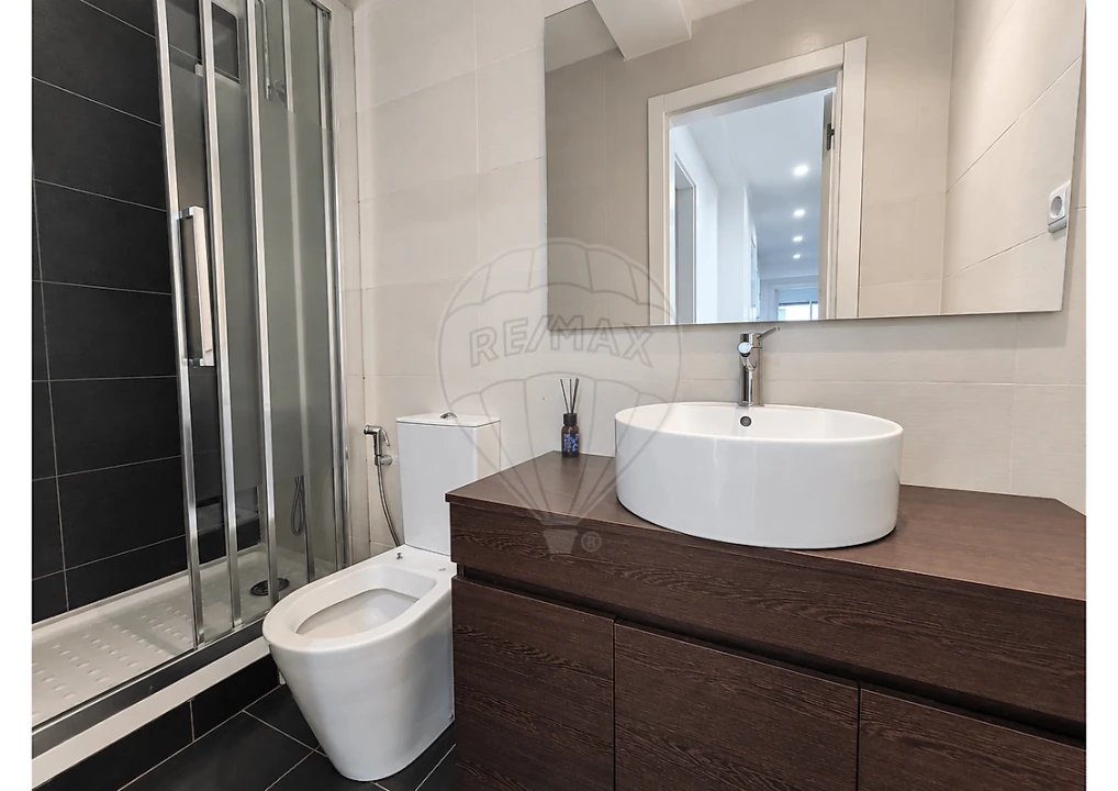 Apartamento T3 para Venda em Avenidas Novas Foto 13