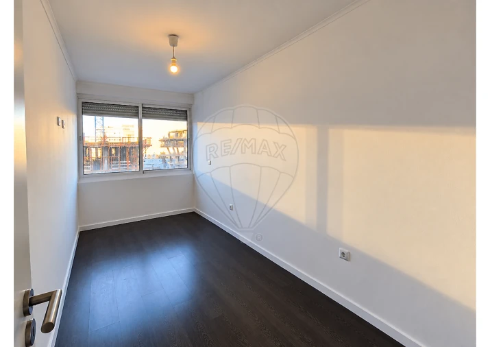 Apartamento T3 para Venda em Avenidas Novas Foto 12