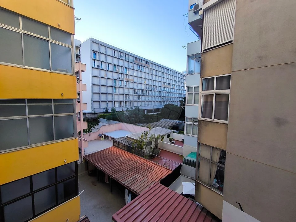 Apartamento T3 para Venda em Avenidas Novas Foto 22