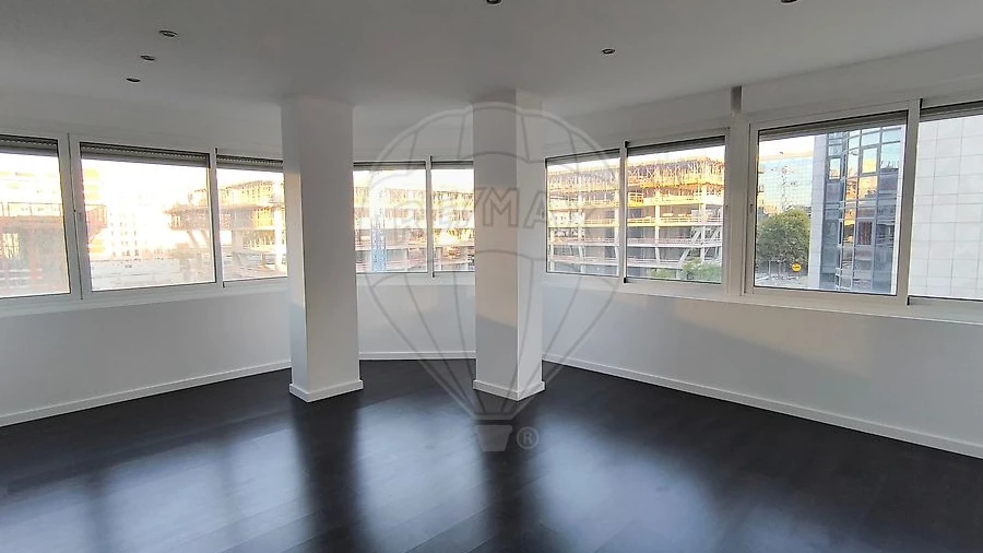 Apartamento T3 para Venda em Avenidas Novas