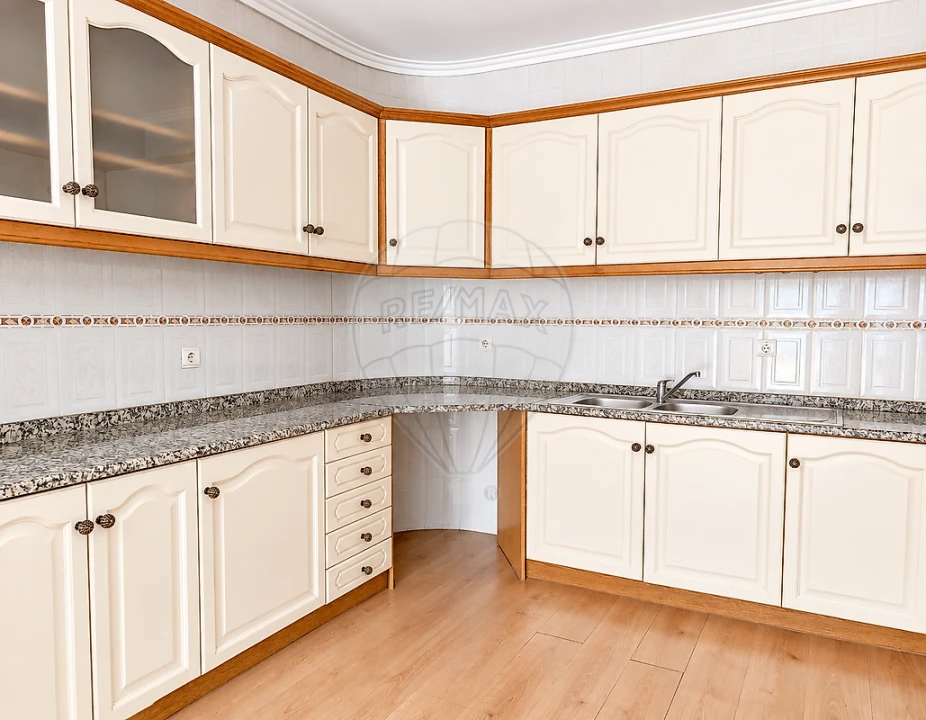 Apartamento T1 para Venda em Ovar, São João, Arada e São Vicente de Pereira Jusã Foto 3