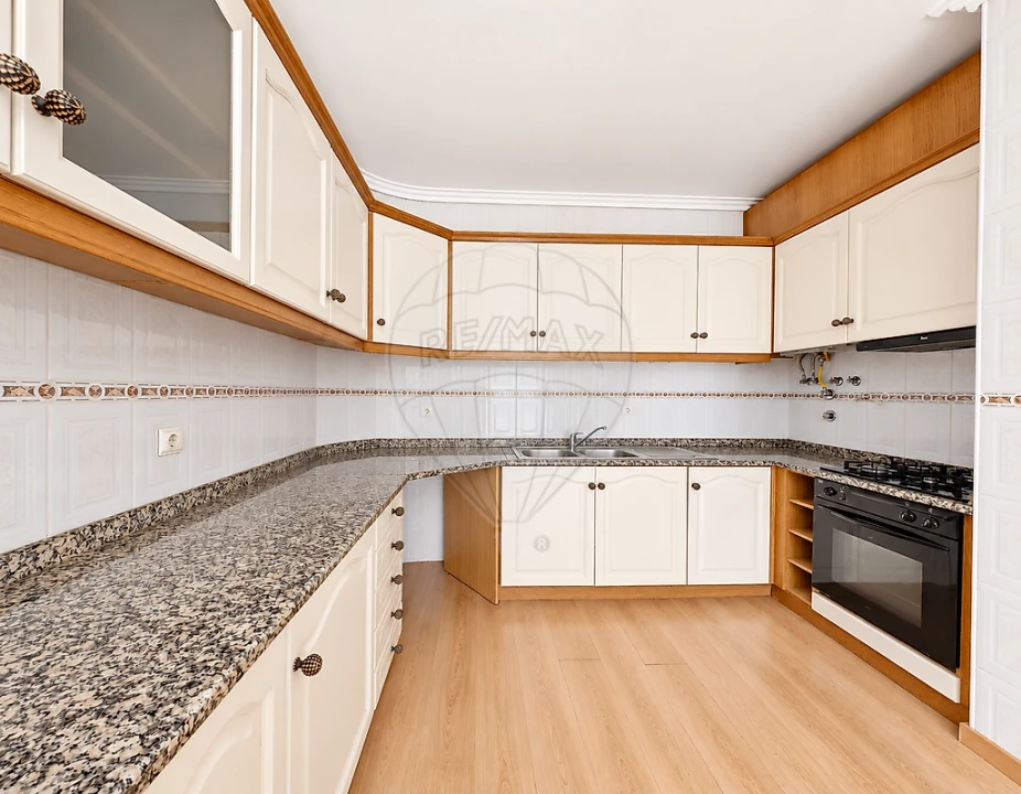 Apartamento T1 para Venda em Ovar, São João, Arada e São Vicente de Pereira Jusã Foto 5