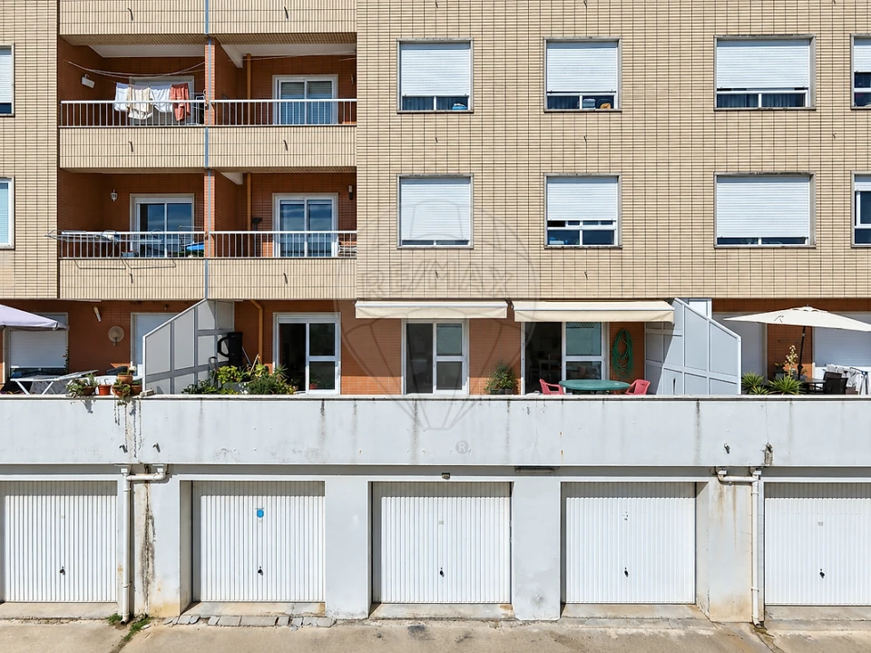 Apartamento T3 para Venda em Santa Maria da Feira, Travanca, Sanfins e Espargo Foto 5