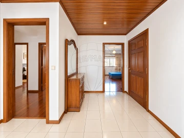 Apartamento T3 para Venda em Santa Maria da Feira, Travanca, Sanfins e Espargo