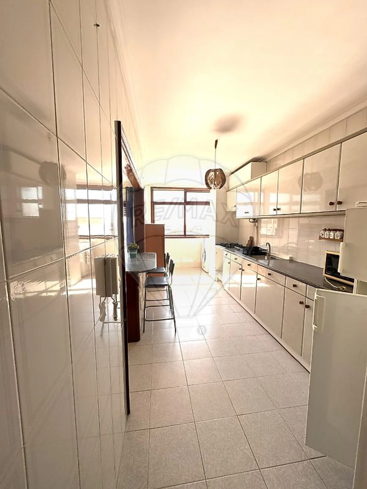 Apartamento T1 para Arrendamento em Ovar, São João, Arada e São Vicente de Pereira Jusã Foto 3