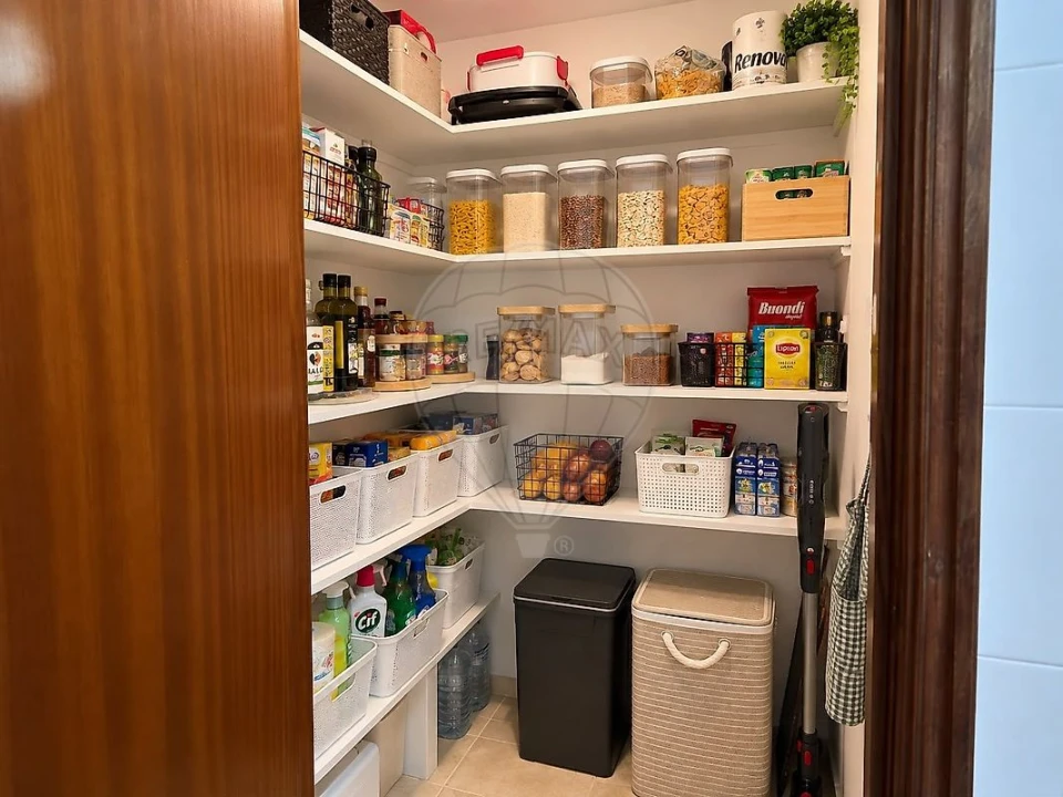 Apartamento T3 para Venda em Carregado e Cadafais Foto 10