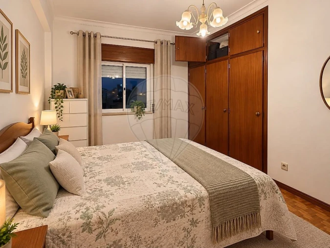 Apartamento T3 para Venda em Carregado e Cadafais Foto 5