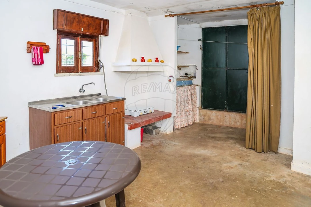 Moradia T3 para Venda em Abrigada e Cabanas de Torres Foto 6