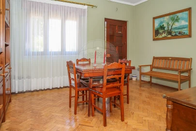Moradia T3 para Venda em Abrigada e Cabanas de Torres