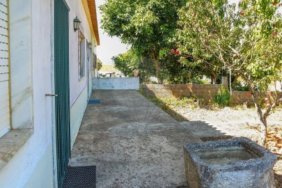Moradia T3 para Venda em Abrigada e Cabanas de Torres