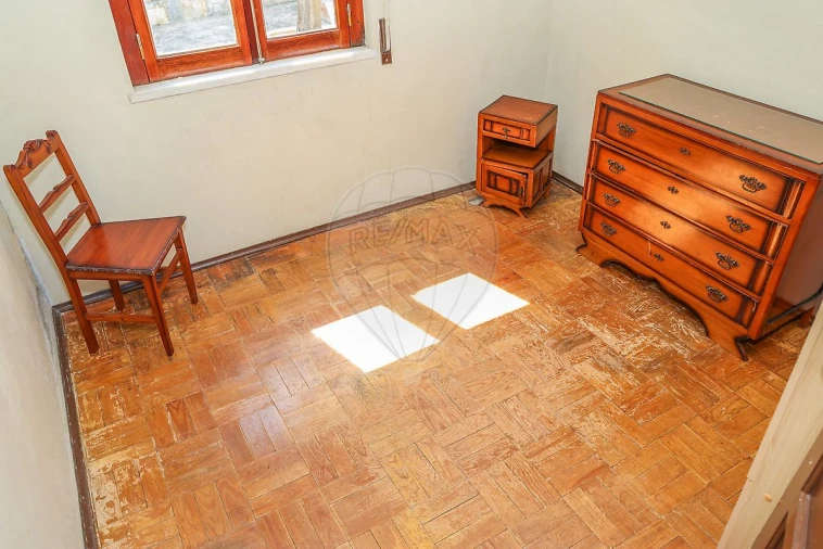 Moradia T3 para Venda em Abrigada e Cabanas de Torres Foto 17