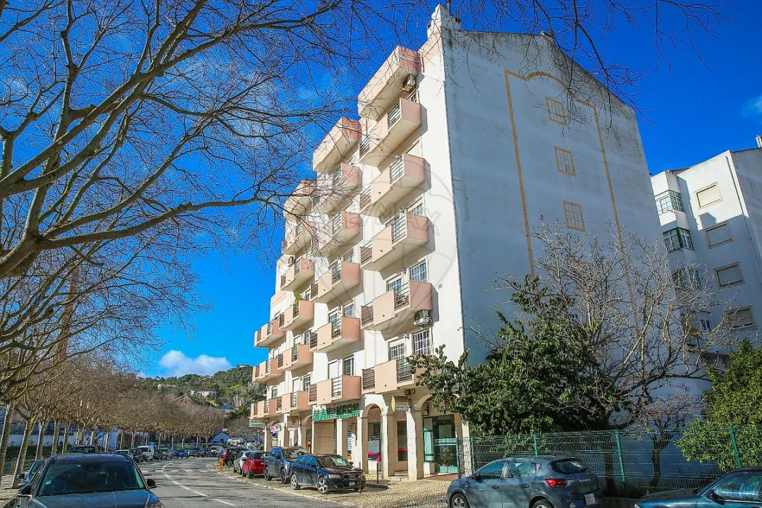 Loja para Arrendamento em Alenquer (Santo Estêvão e Triana) Foto 12