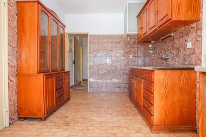 Apartamento T3 para Venda em Castanheira do Ribatejo e Cachoeiras