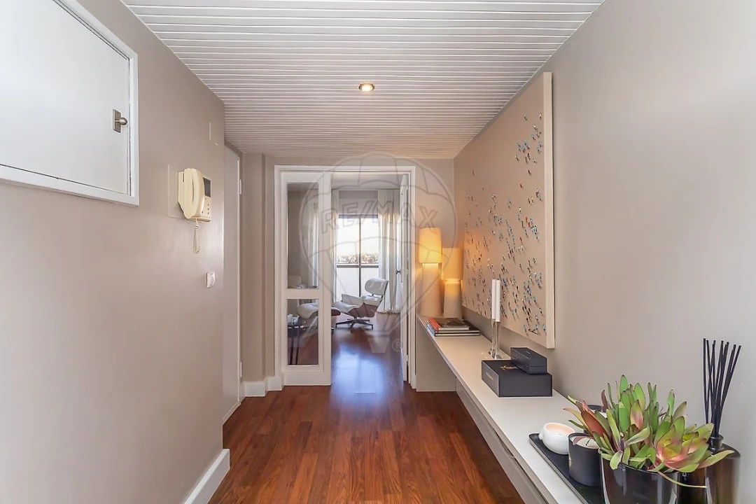 Apartamento T3 para Venda em Lumiar Foto 1
