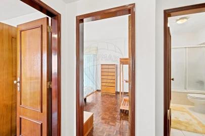 Apartamento T2 para Venda em Algueirão-Mem Martins