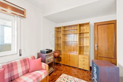 Apartamento T2 para Venda em Algueirão-Mem Martins