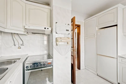 Apartamento T2 para Venda em Algueirão-Mem Martins