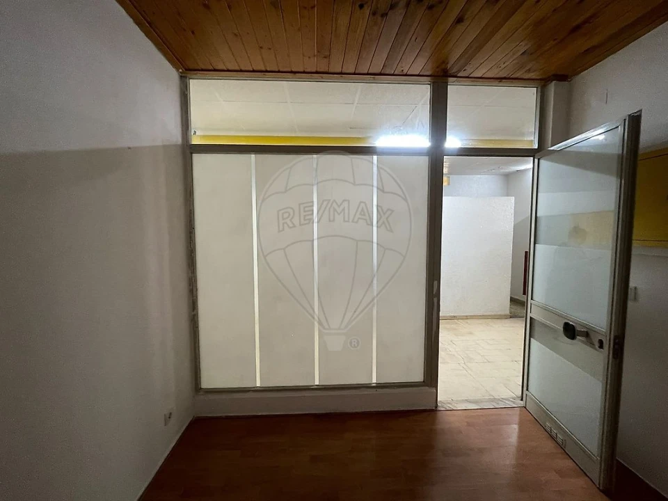 Loja para Arrendamento em Cascais e Estoril Foto 6