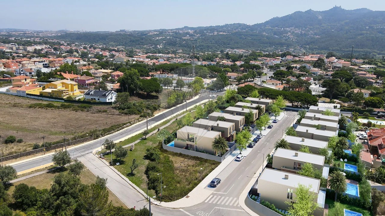 Moradia T4 para Venda em Santa Maria e São Miguel, São Martinho, São Pedro Penaferrim Foto 42