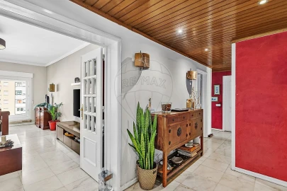 Apartamento T4 para Venda em Algés, Linda-A-Velha e Cruz Quebrada-Dafundo