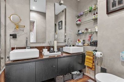 Apartamento T4 para Venda em Algés, Linda-A-Velha e Cruz Quebrada-Dafundo