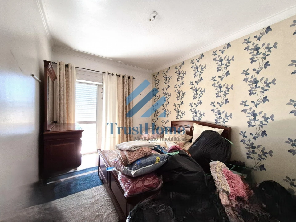 Apartamento T3 para Venda em Almada, Cova da Piedade, Pragal e Cacilhas Foto 19