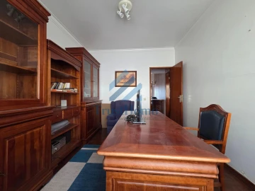 Apartamento T3 para Venda em Almada, Cova da Piedade, Pragal e Cacilhas