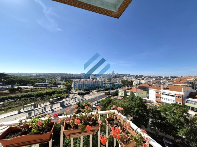 Apartamento T3 para Venda em Almada, Cova da Piedade, Pragal e Cacilhas Foto 21
