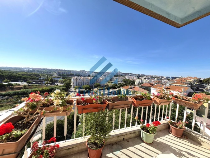 Apartamento T3 para Venda em Almada, Cova da Piedade, Pragal e Cacilhas Foto 30
