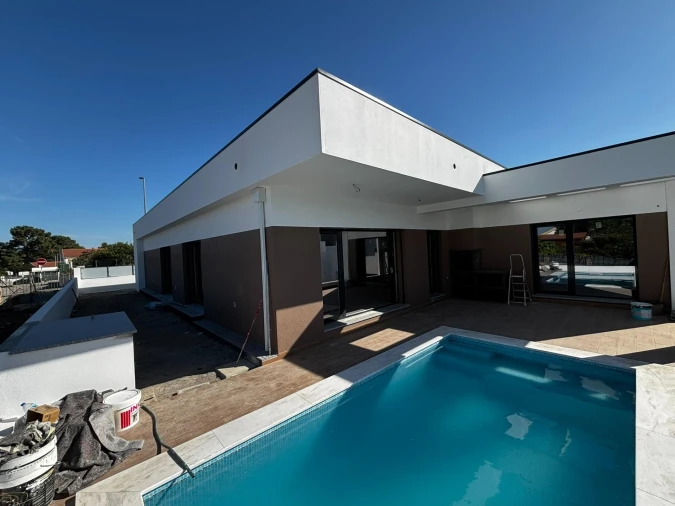 Moradia T4 para Venda em Fernao Ferro Foto 29