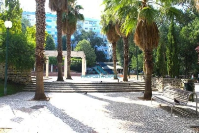 Apartamento T3 para Venda em Benfica