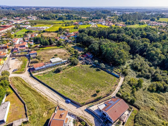 Terreno para Venda em São Miguel do Souto e Mosteirô Foto 2