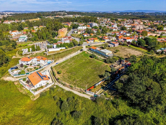 Terreno para Venda em São Miguel do Souto e Mosteirô Foto 6