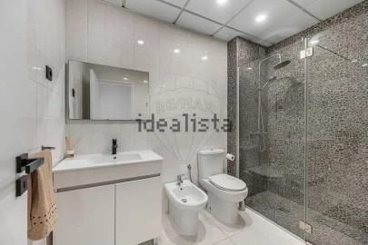 Apartamento T2 para Venda em Arcozelo