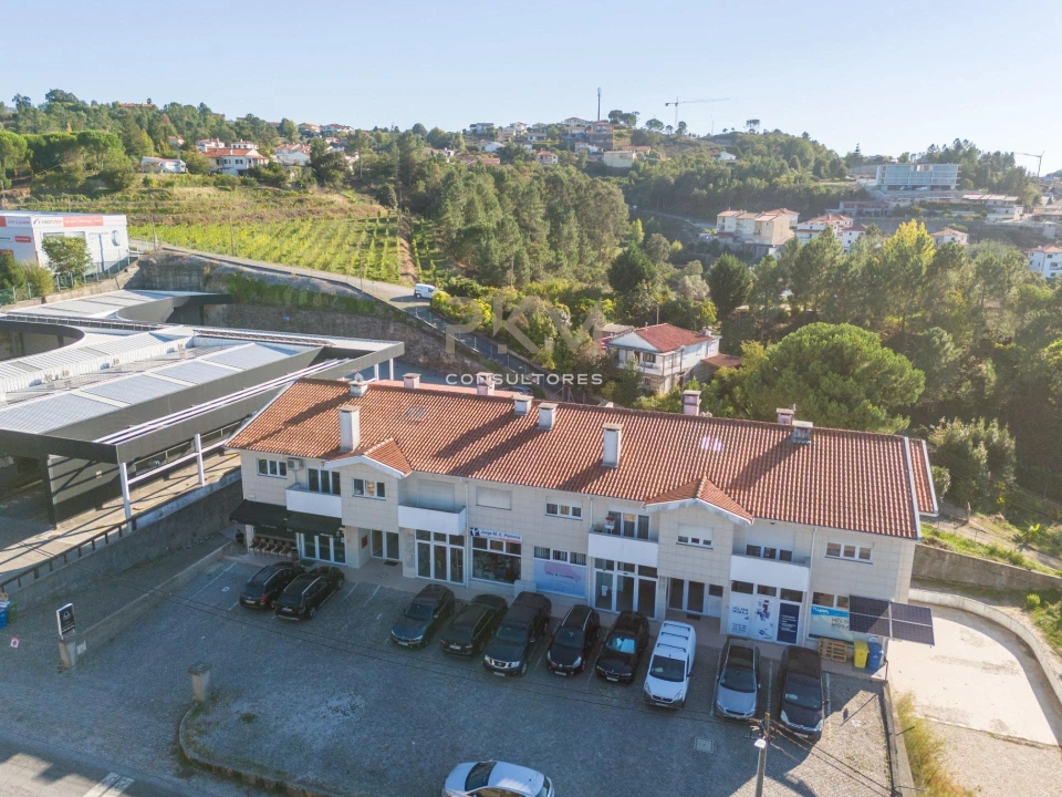 Apartamento T3 para Venda em Lomba Foto 2
