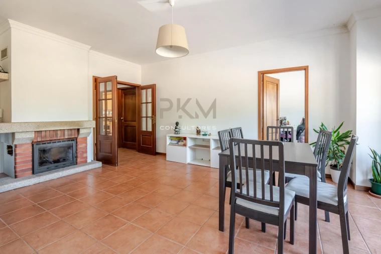 Apartamento T3 para Venda em Lomba Foto 11