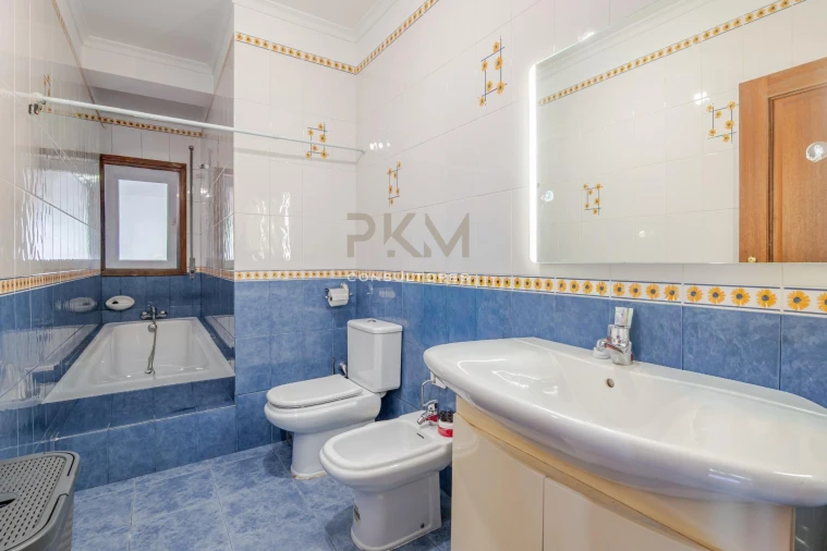 Apartamento T3 para Venda em Lomba Foto 20