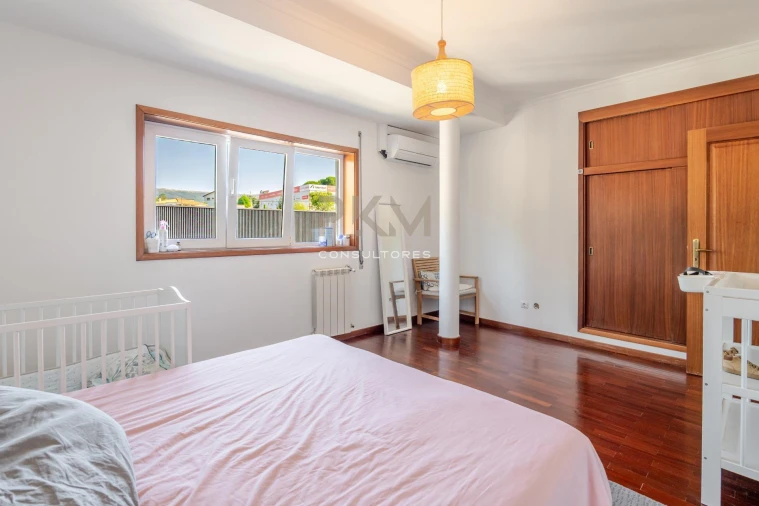 Apartamento T3 para Venda em Lomba Foto 26