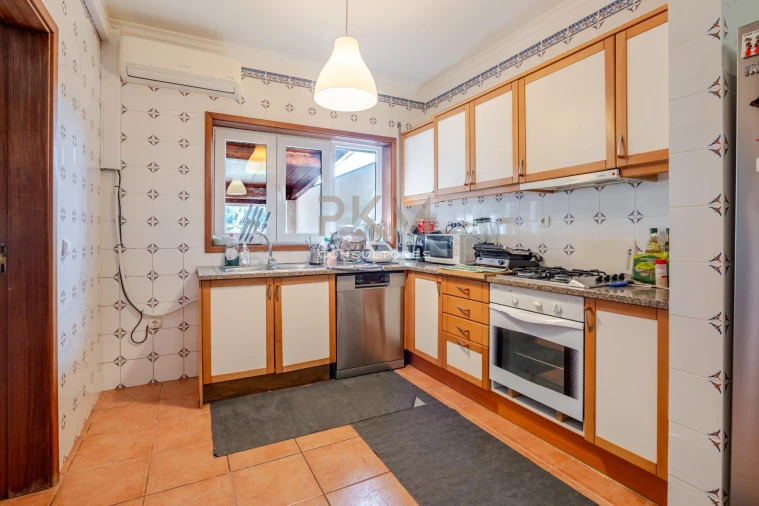 Apartamento T3 para Venda em Lomba Foto 31