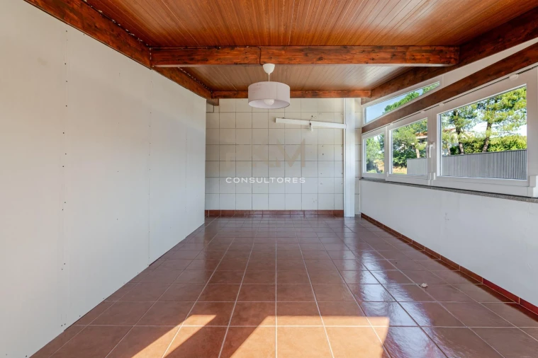 Apartamento T3 para Venda em Lomba Foto 38