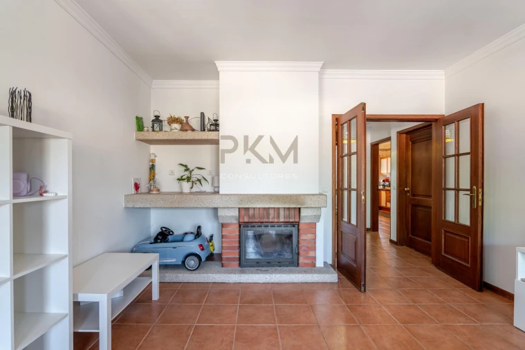Apartamento T3 para Venda em Lomba Foto 9