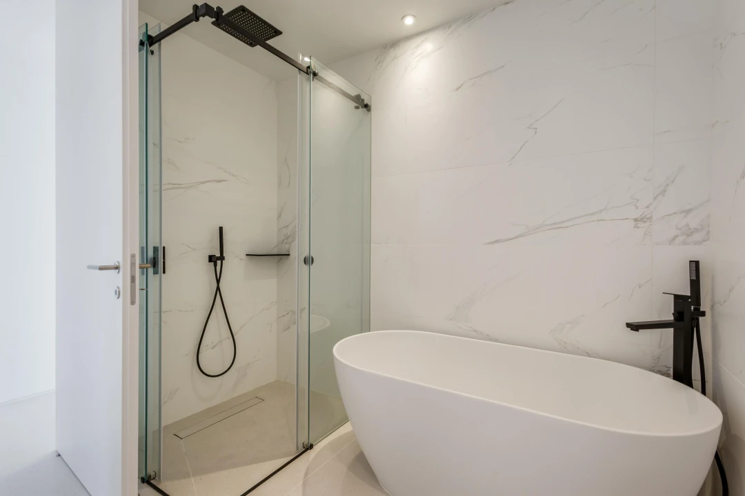Apartamento T2 para Venda em Quarteira Foto 8