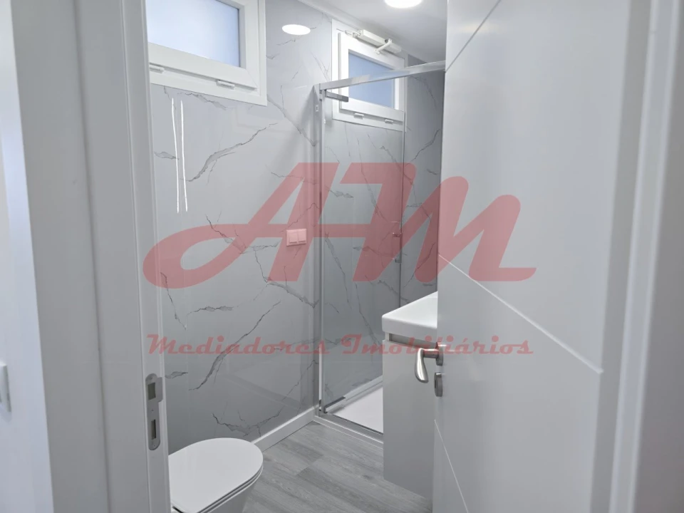 Apartamento T2 para Venda em Oeiras e São Julião da Barra, Paço de Arcos e Caxias Foto 19