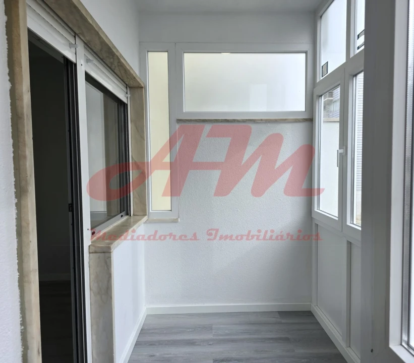 Apartamento T2 para Venda em Oeiras e São Julião da Barra, Paço de Arcos e Caxias Foto 32