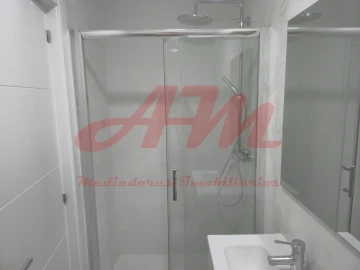 Apartamento T3 para Venda em Venteira