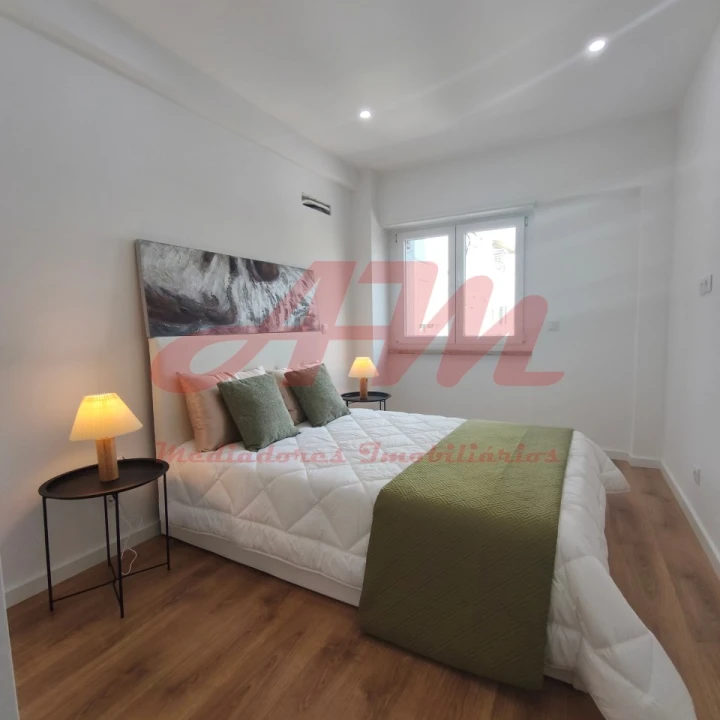 Apartamento T3 para Venda em Benfica Foto 12