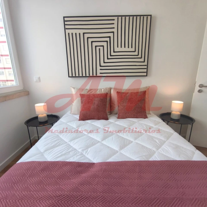 Apartamento T3 para Venda em Benfica Foto 19