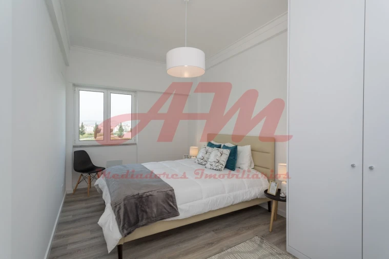 Apartamento T3 para Venda em Benfica Foto 11