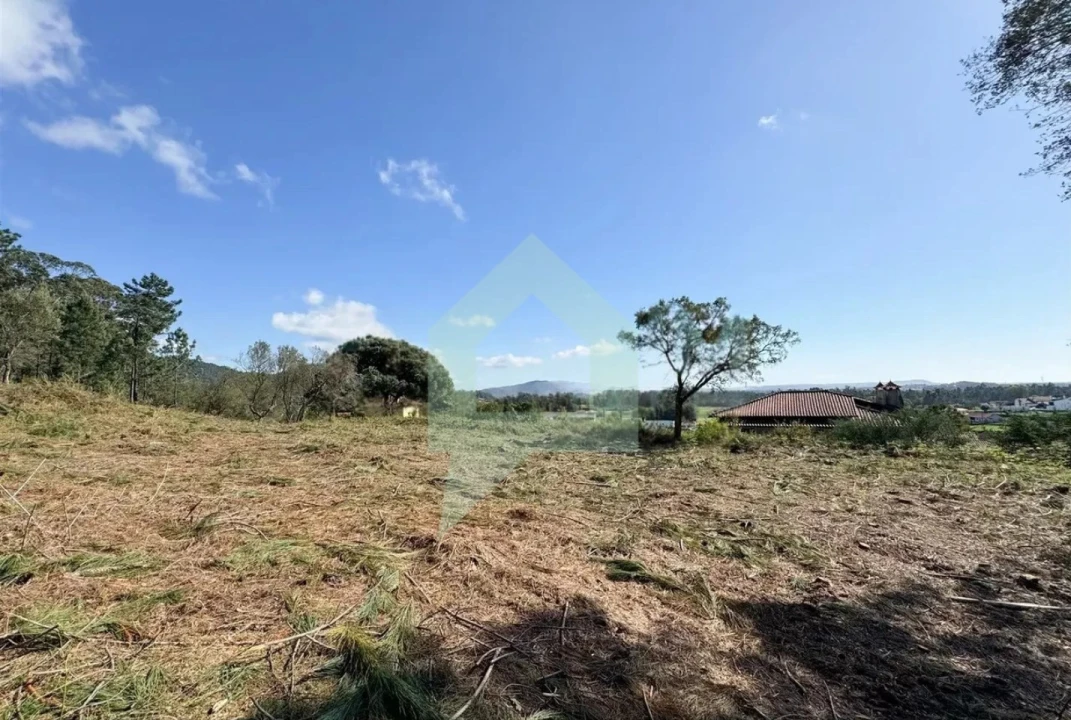 Terreno para Venda em Creixomil e Mariz Foto 16